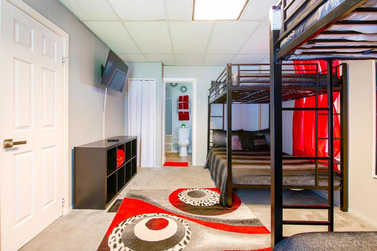 The Rubi Lounge - Spacious Brooklyn Centre Modern Escape Near Downtown With Parking, 300Mb Wifi & Self Check-In 클리블랜드 외부 사진