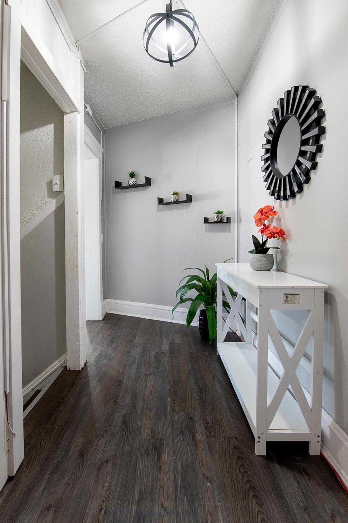 The Rubi Lounge - Spacious Brooklyn Centre Modern Escape Near Downtown With Parking, 300Mb Wifi & Self Check-In 클리블랜드 객실 사진